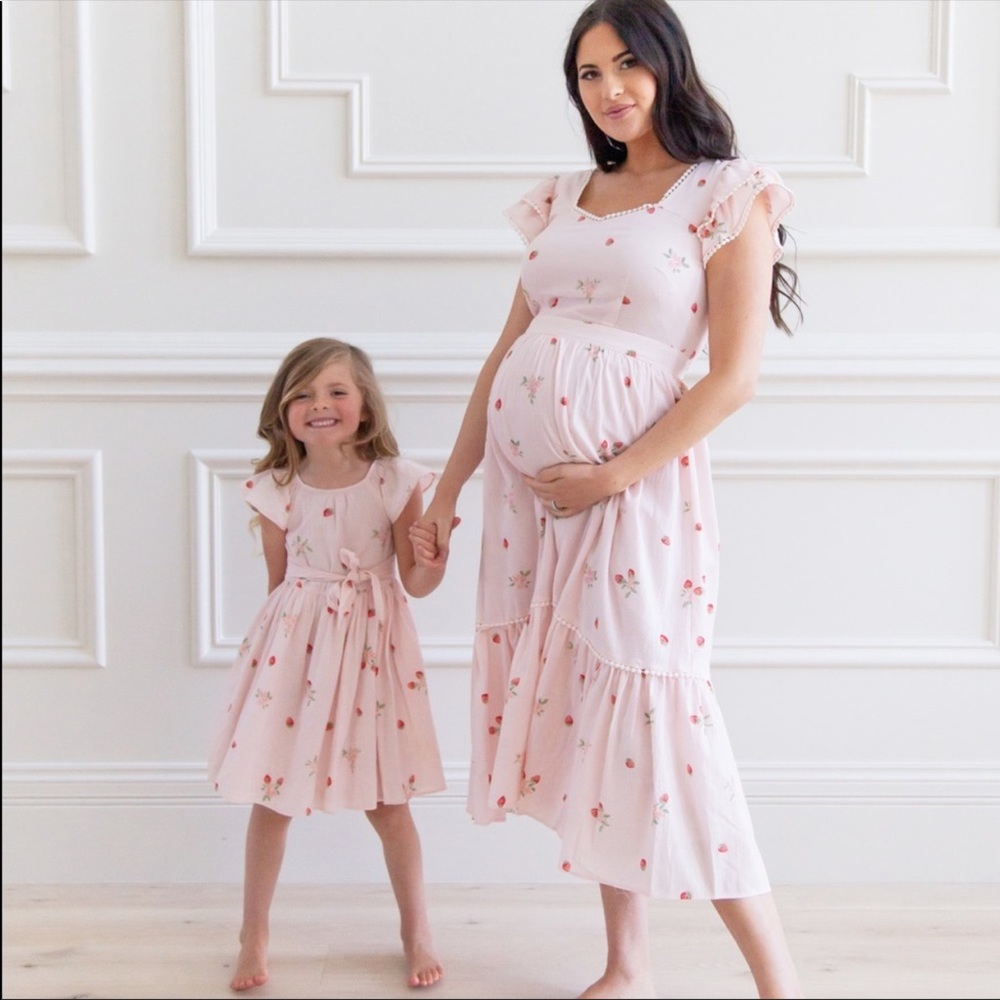ISO this Rachel Parcell strawberry dress Small